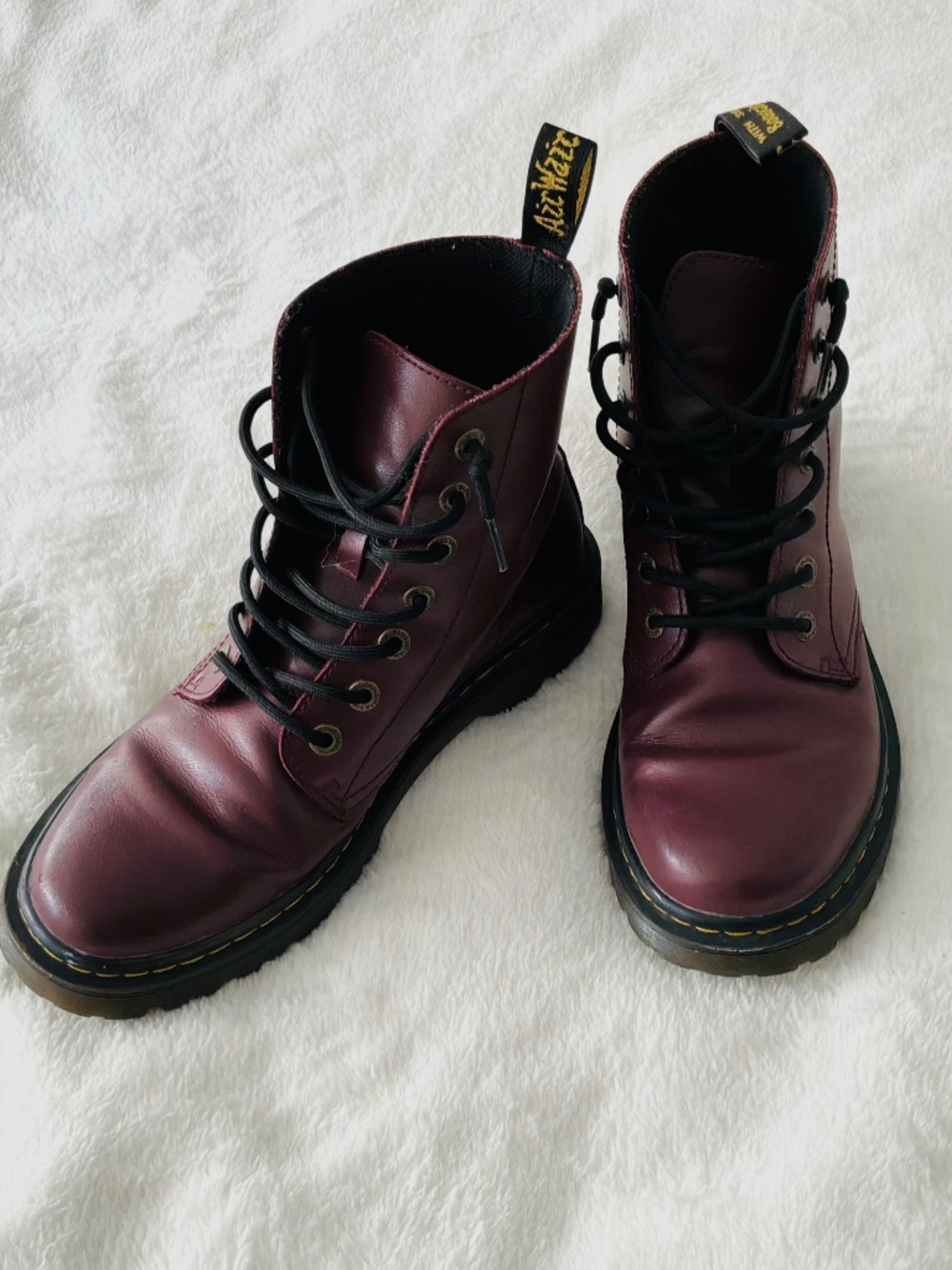 Dr. Martens Cherry Luana Leather Combat Boots Size US 9W / UK 7